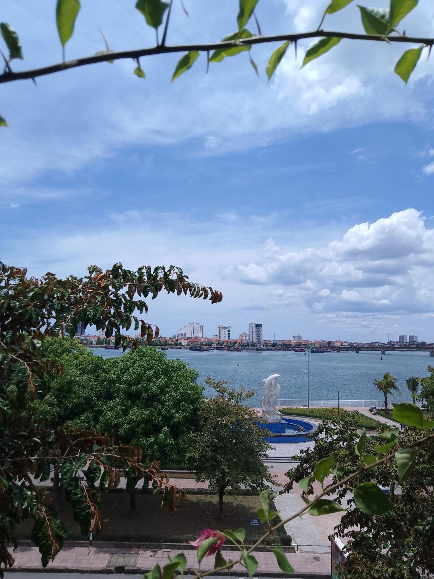 Nha Nghi Hang Nga Dong Hoi Exterior foto