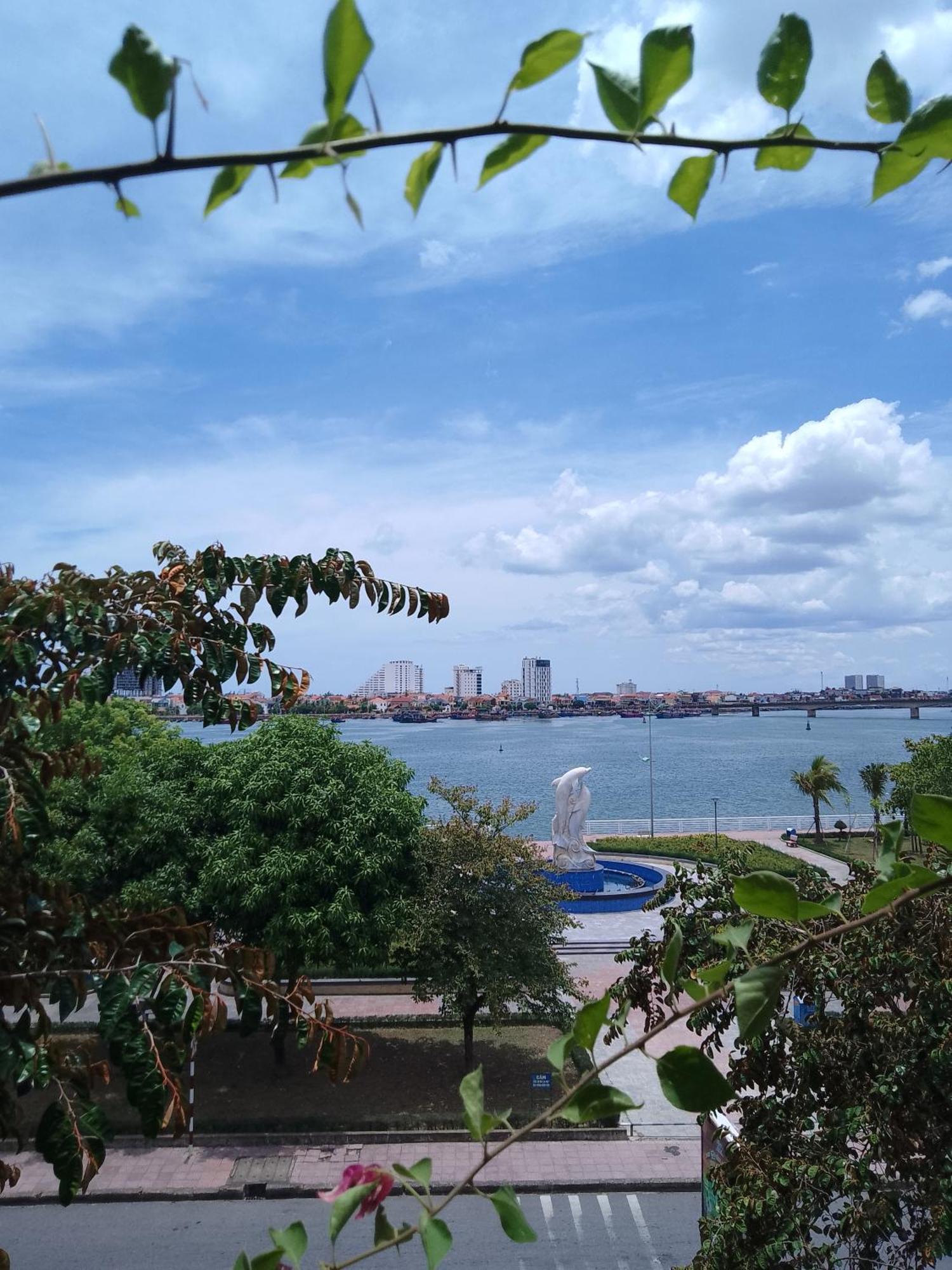 Nha Nghi Hang Nga Dong Hoi Exterior foto