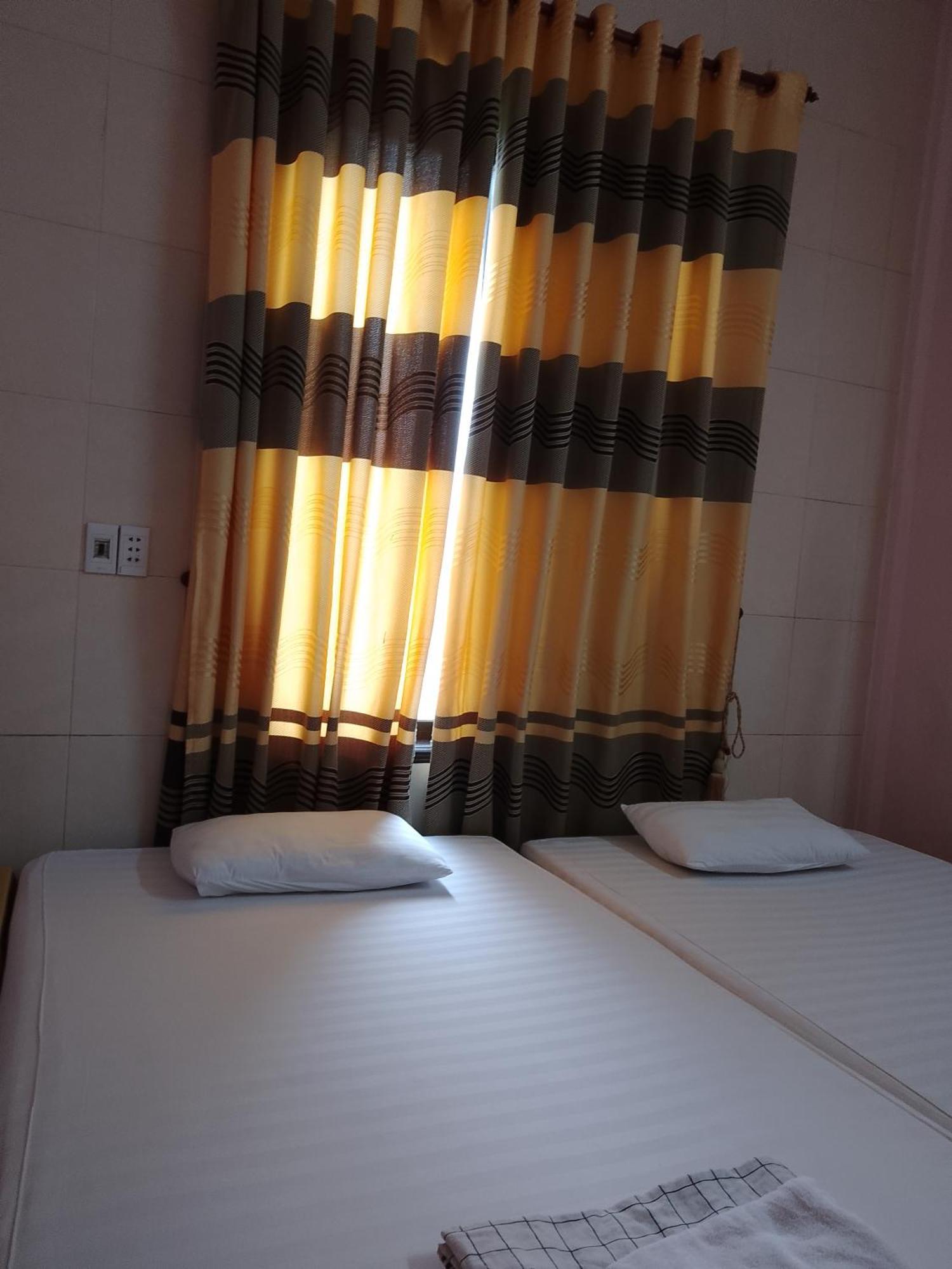 Nha Nghi Hang Nga Dong Hoi Exterior foto