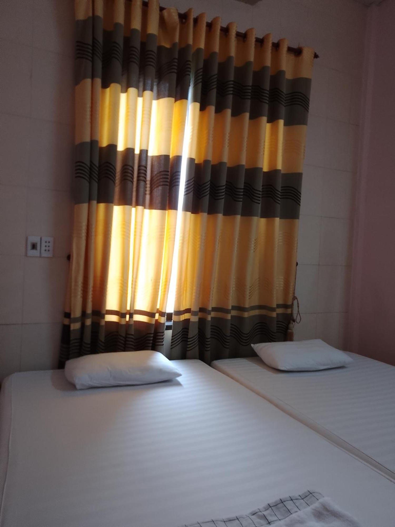 Nha Nghi Hang Nga Dong Hoi Exterior foto