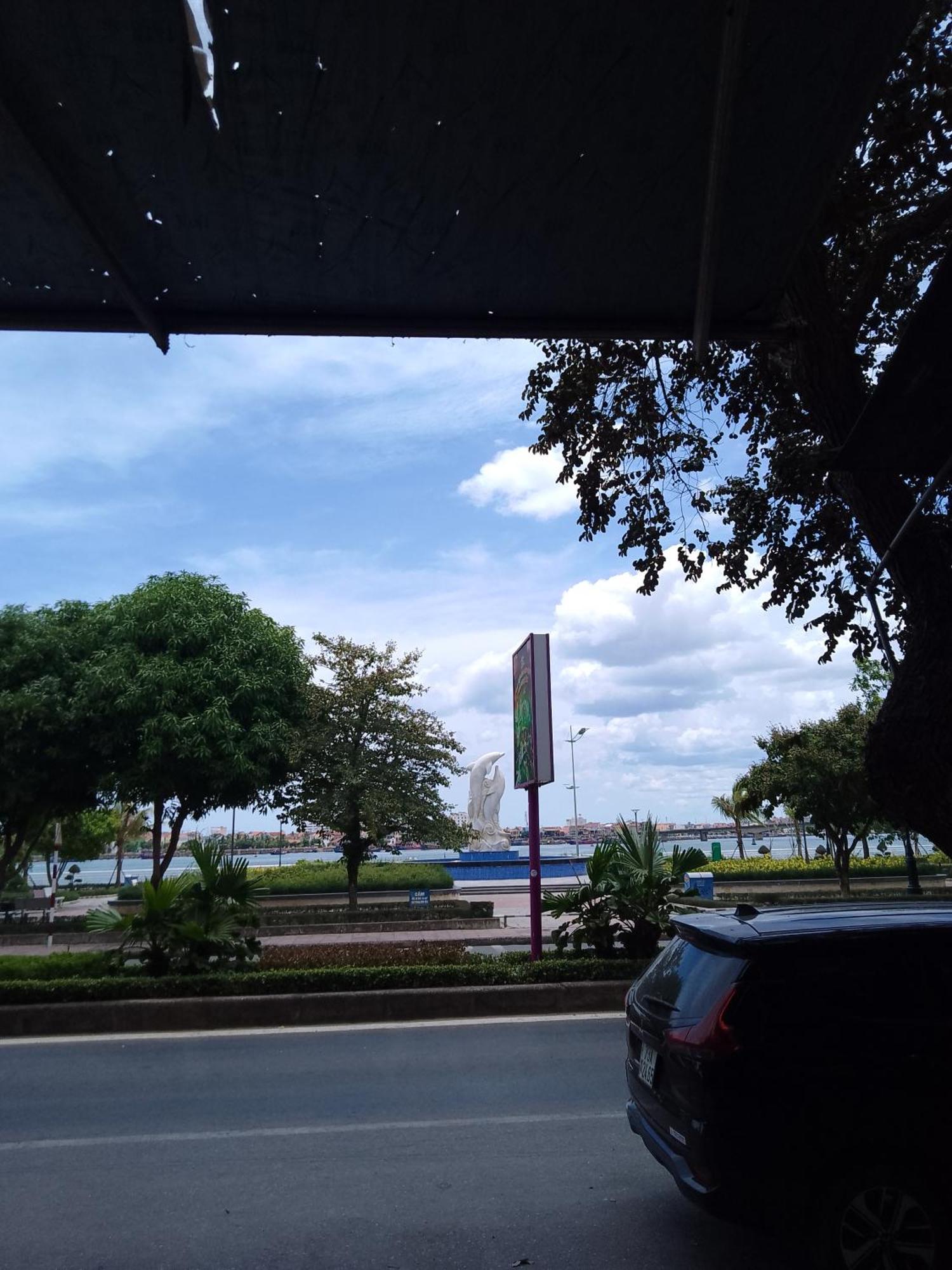 Nha Nghi Hang Nga Dong Hoi Exterior foto